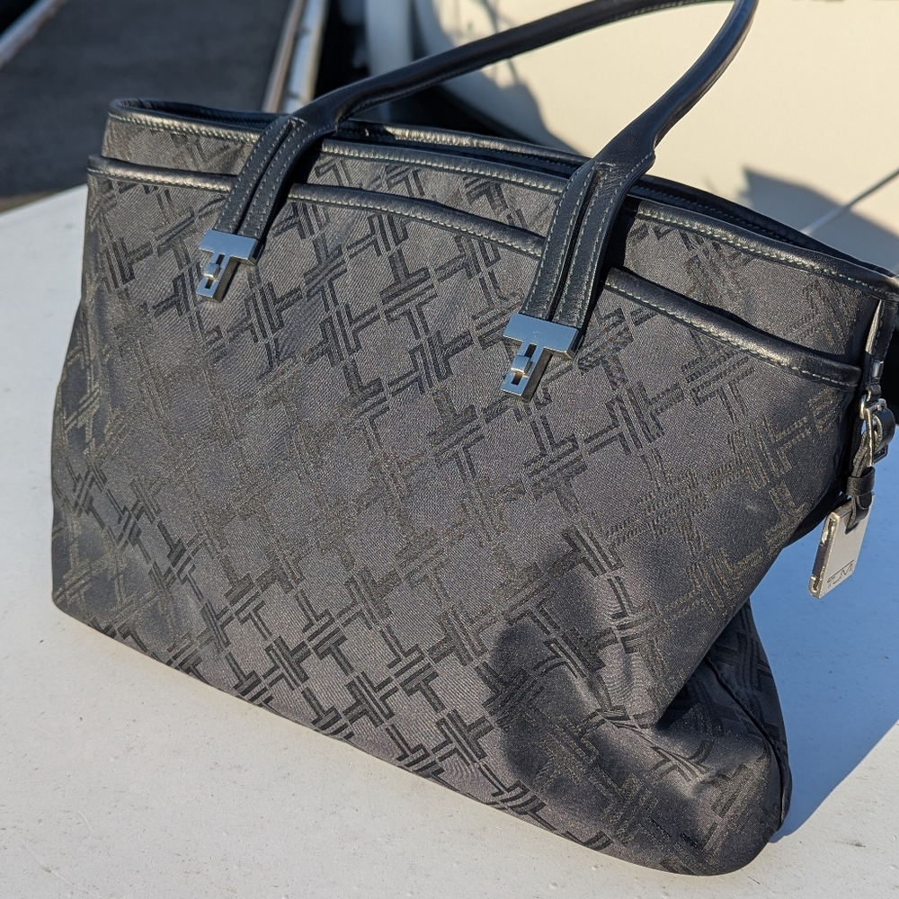Tumi | Signature Collection Satchel Handbag Ballistic Black w/ Blue Interior - Picture 16 of 16